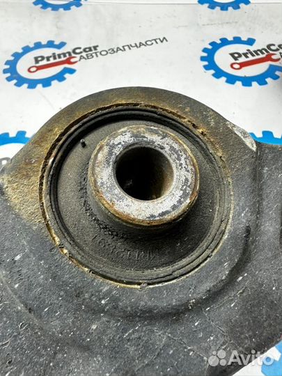 Рычаг подвески Mitsubishi Pajero V21W 4D56