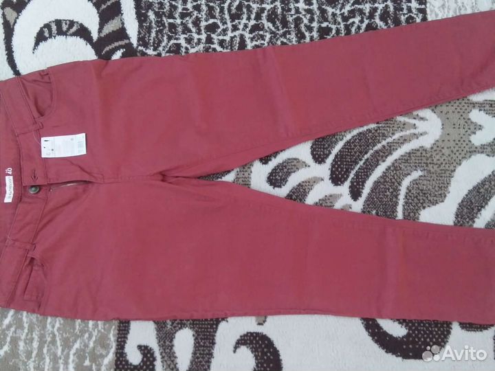 Джинсы женские 46 размер новые с этикеткой