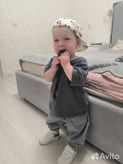 Брюки zara для мальчика 80