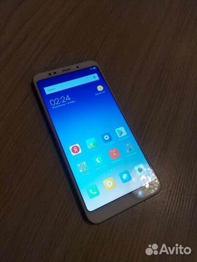 Смартфон Xiaomi Redmi 5 Plus 4/64G