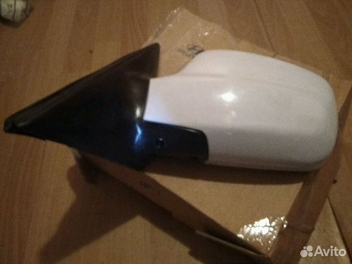 Хёндэ таракан Зеркало левое