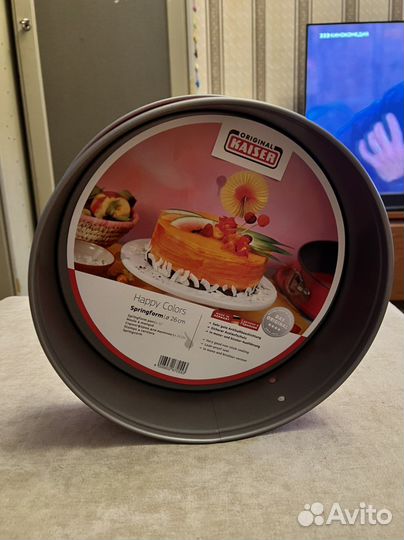 Форма для выпечки разъемная 26 см. Kaiser