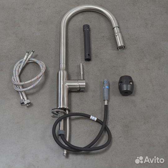 Смеситель Lemark Expert для кухни с вытягивающимс