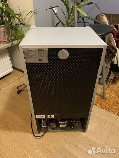 Минихолодильник