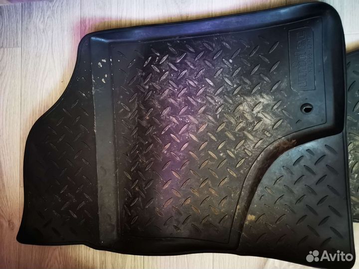 Резиновые коврики KIA Cerato