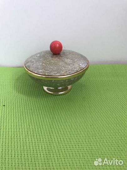 Винтажная пудреница СССР