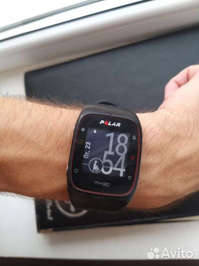 Часы polar m430