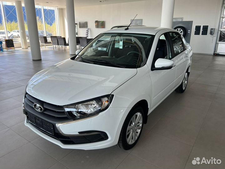 LADA Granta 1.6 AT, 2024