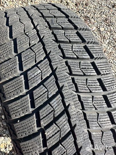 LingLong Green-Max Winter Ice I-15 225/45 R17 94T