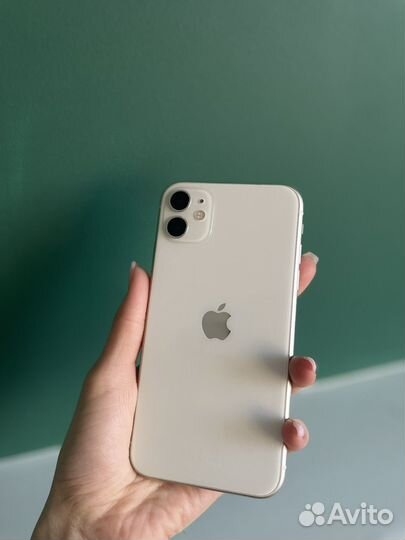 iPhone 11, 64 ГБ