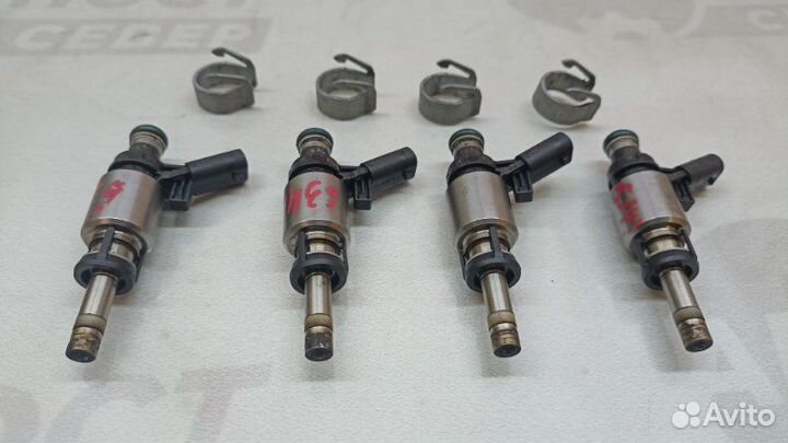 Форсунка топливная Volkswagen Tiguan 5N1 cawa 2010