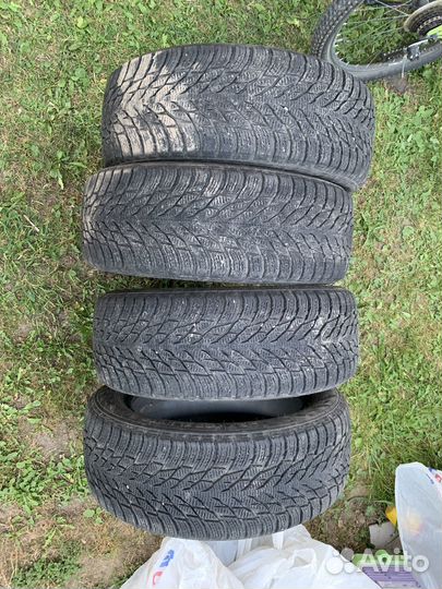 Nokian Tyres Hakkapeliitta R3 215/55 R17