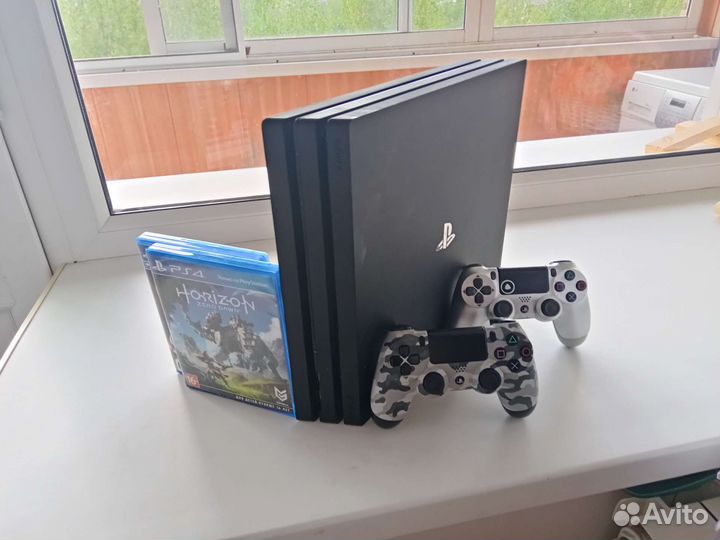 Sony PS4 pro 1TB