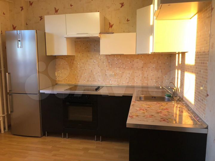 2-к. квартира, 58,5 м², 8/17 эт.