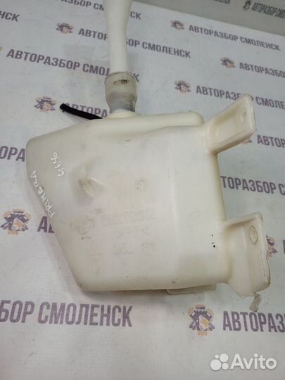 Бачок омывателя Nissan Primera P12 (2001—2008)