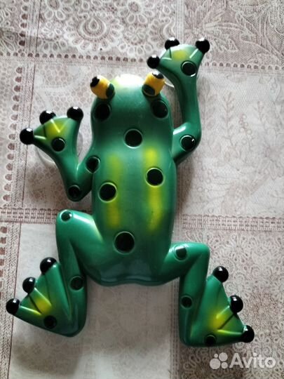 Дермантин,Колеса, Термометр, коврики,уголки,крючки