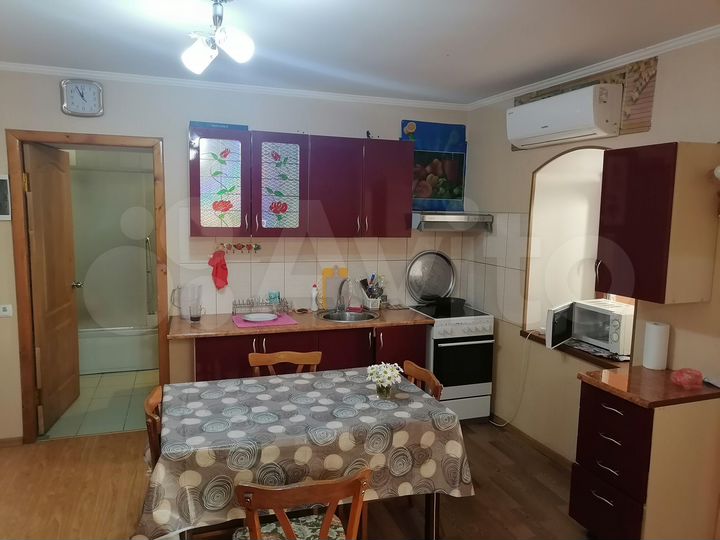 1-к. квартира, 60 м², 1/2 эт.