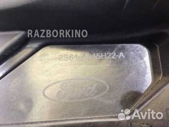 Стеклоподъемник механический задний правый