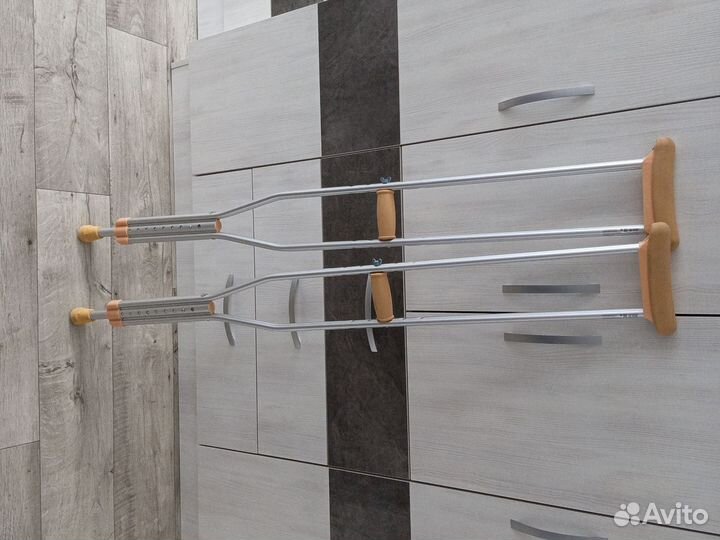 Костыли подмышечные взрослые размер М