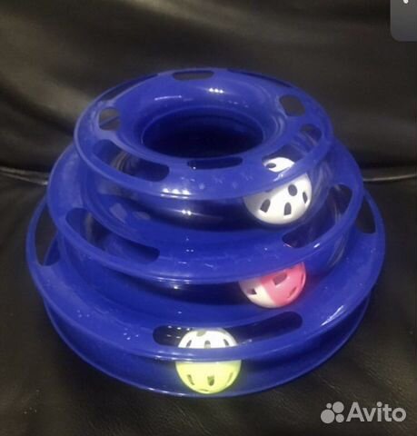 Пирамидка для котят, поилка,домик для кошки