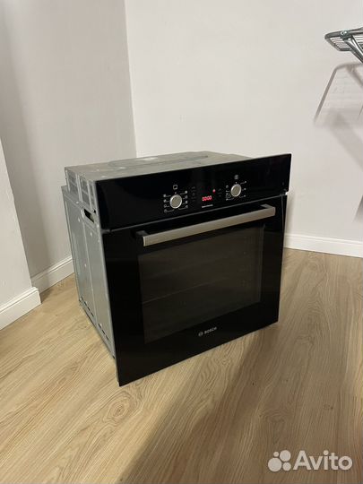 Духовой шкаф электрический Bosch