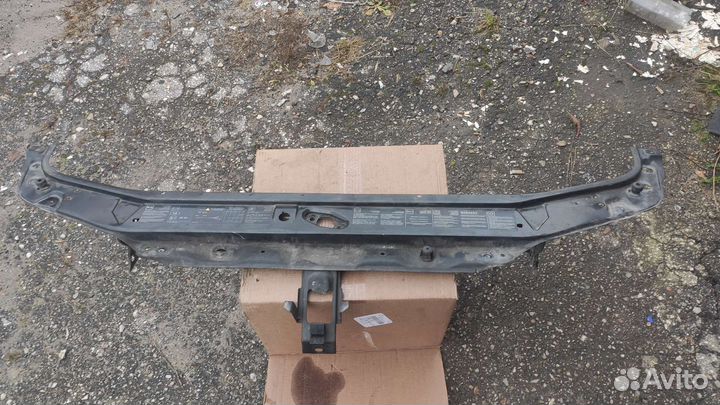 Телевизор рено лагуна 2