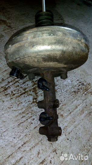 Вакуумный усилитель в сборе с цилиндром ваз