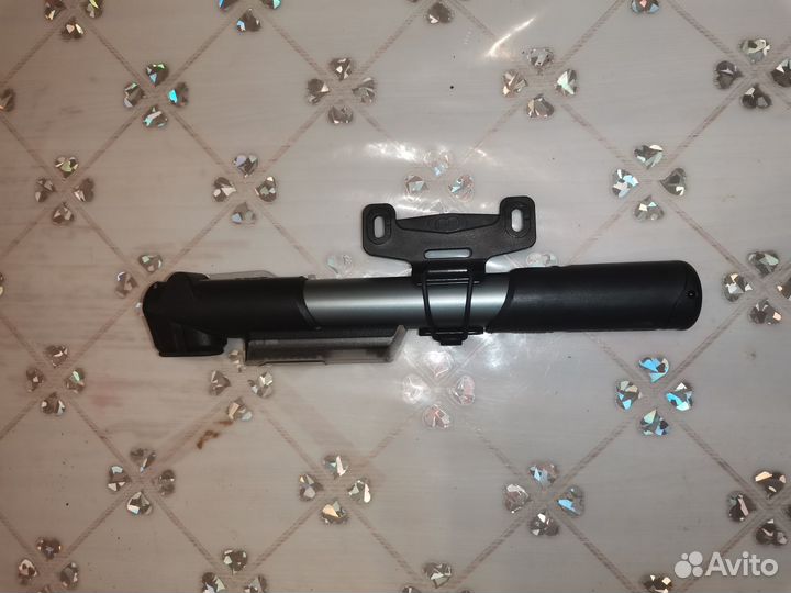 Насос для велосипеда фирмы BBB с манометром