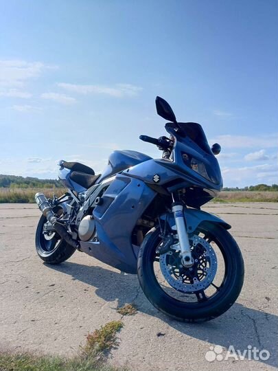 Suzuki sv 1000s