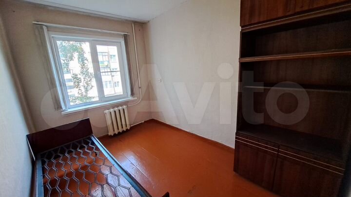 3-к. квартира, 49 м², 3/5 эт.