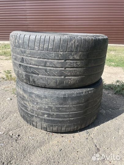 Bridgestone Potenza RE050A 285/35 R18