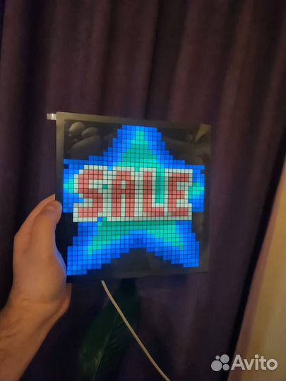 Часы пиксельные новые