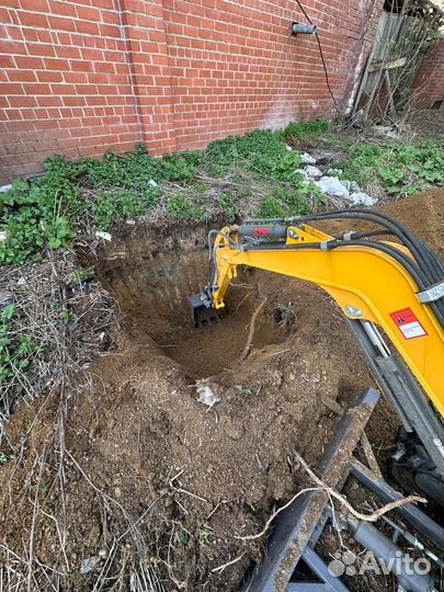 Аренда спецтехники мини-экскаватор