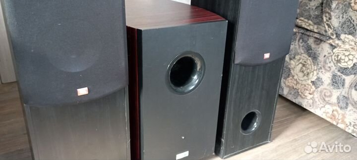 Сабвуфер с Bluetooth и усилителем 2.1