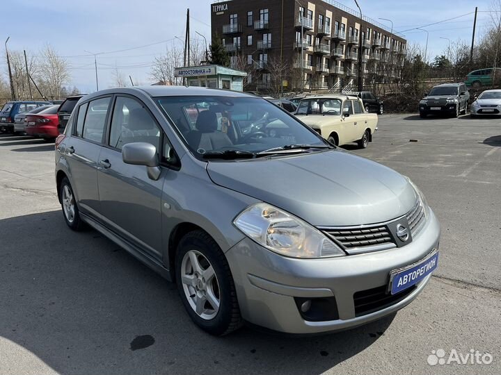 Nissan Tiida, 2011