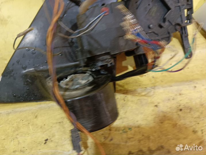 Зеркало левое Mitsubishi Pajero Montero IV 07-21