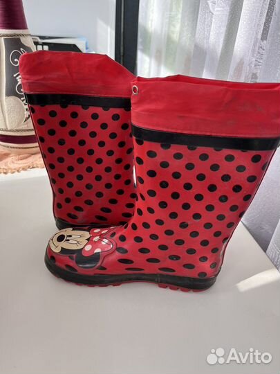 Резиновые сапоги