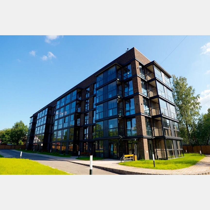 3-к. квартира, 96,7 м², 2/5 эт.