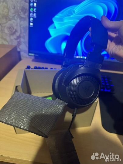 Игровые наушники
