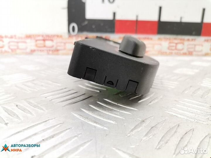 Блок управления сиденьем электронный Land Rover 3