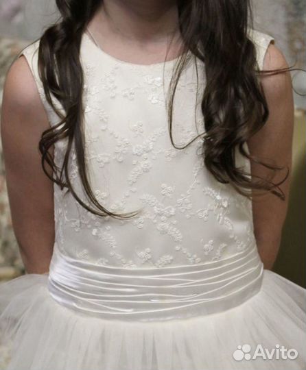 Шикарное праздничное платье р.152-158-164