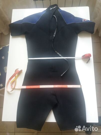 Гидрокостюм мужской 3 мм Henderson короткий