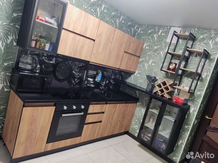 Кухня с плитой как новая