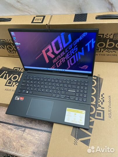 Новые Asus vivobook Ryzen 7520u, 15.6 IPS, 16Gb