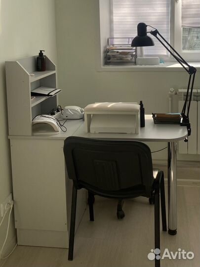 Стол для маникюра складной