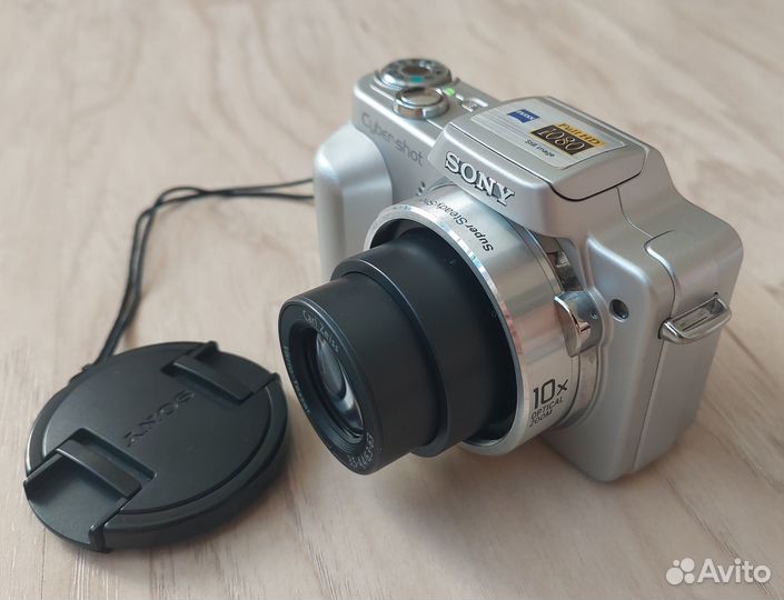 Фотоаппарат Sony Cyber-shot DSC-H3