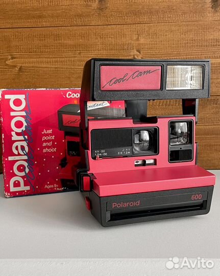 Polaroid 600 Cool Cam Red моментельный фотоаппарат