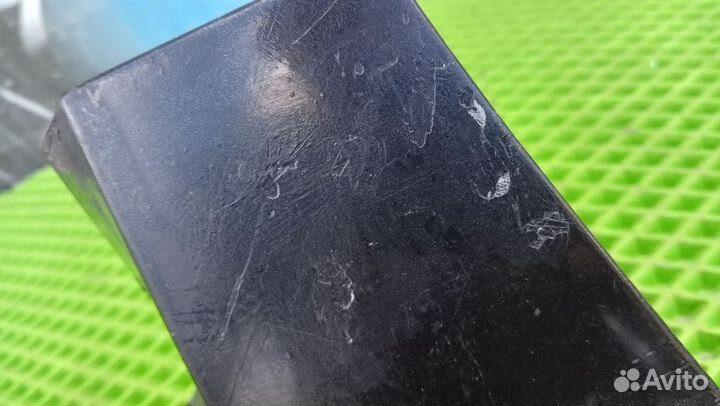 Центральная накладка багажника Chery Amulet A15