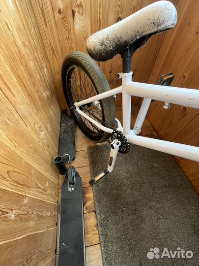 Трюковой велосипед BMX