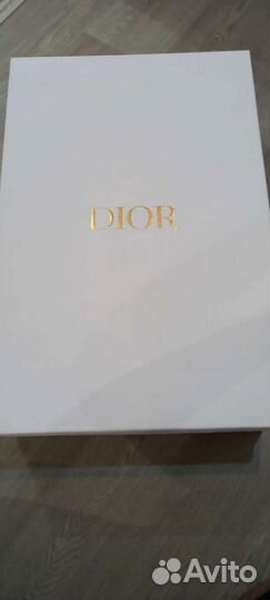 Коробки под обув Dior
